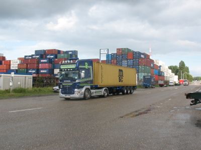 Containertransport 5